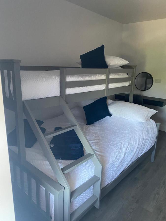Ballymullock Barn Lofts Carncastle Ngoại thất bức ảnh